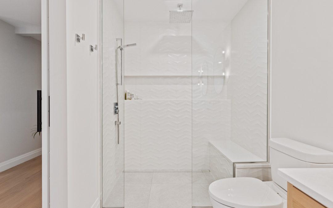 Use This Guide to Keep Your Glass Shower Door Clean and Spotless